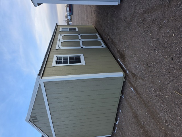 Side Utility - 12x20