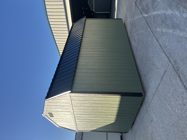 Side Lofted Barn - 10x20