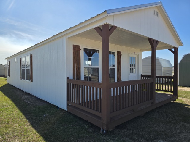Cabin - 16x48