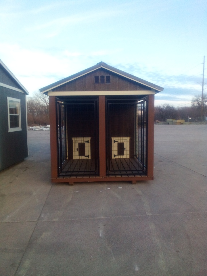 Dog Kennel - 8x16