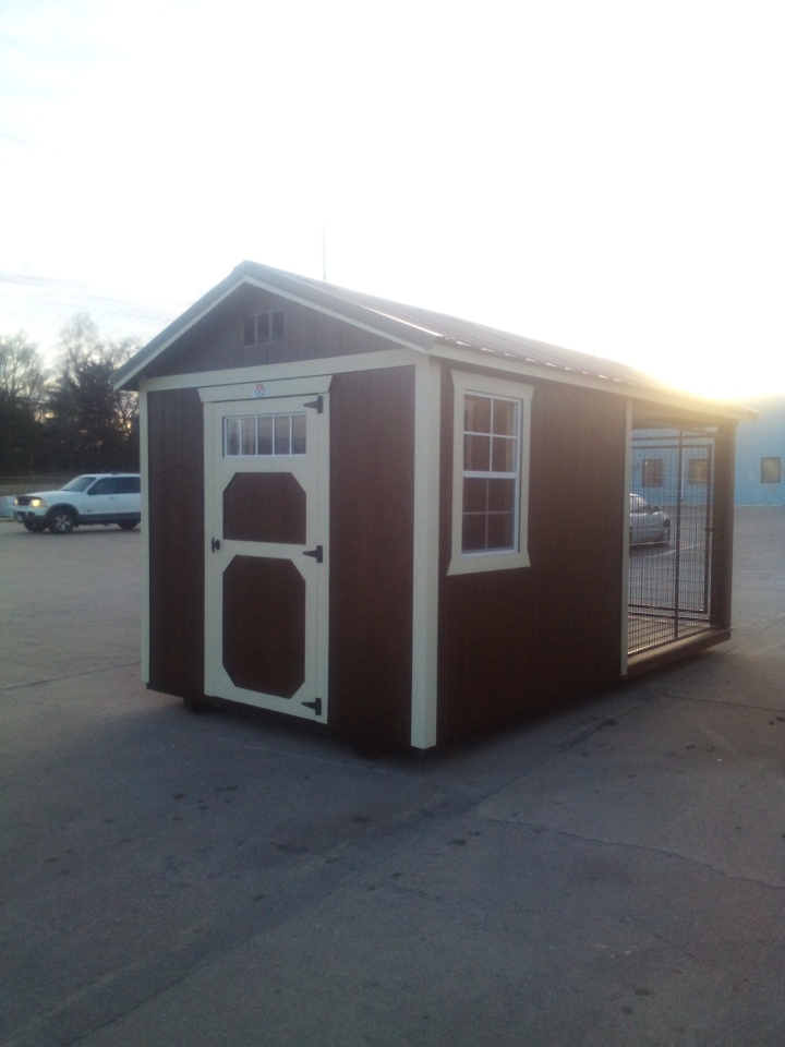 Dog Kennel - 8x16