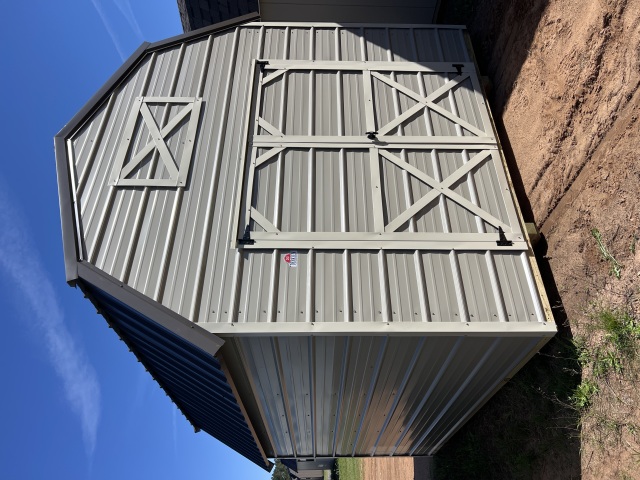Lofted Barn - 10x12