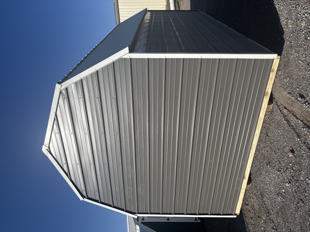 Lofted Barn - 10x20