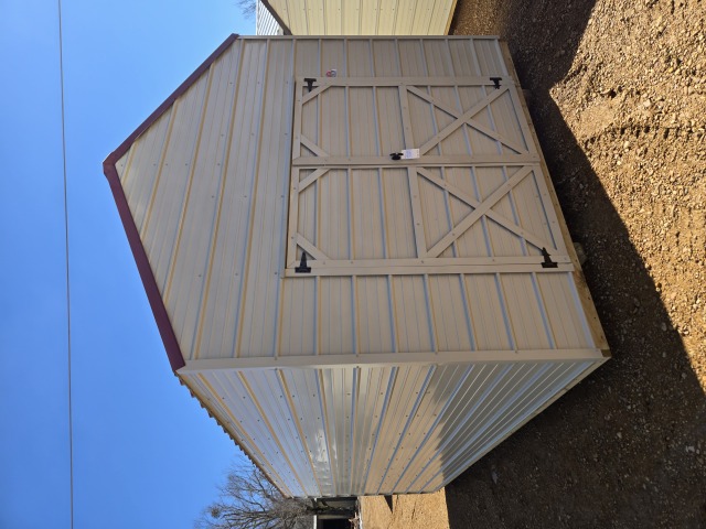 Utility Xtra Height - 10x20