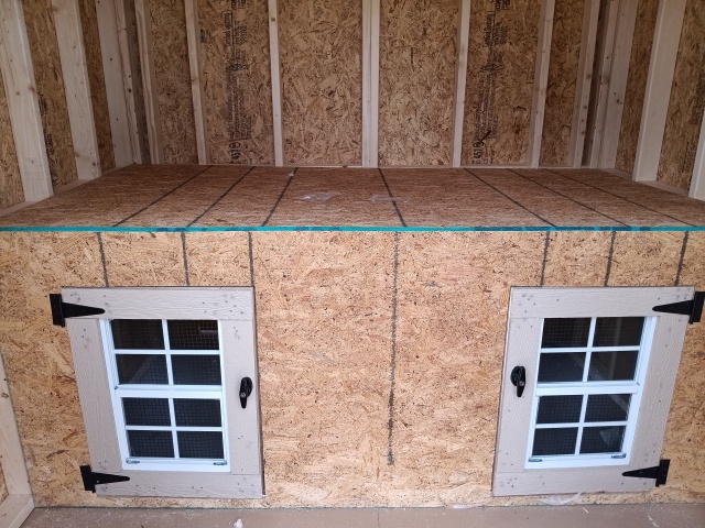 Dog Kennel - 8x16