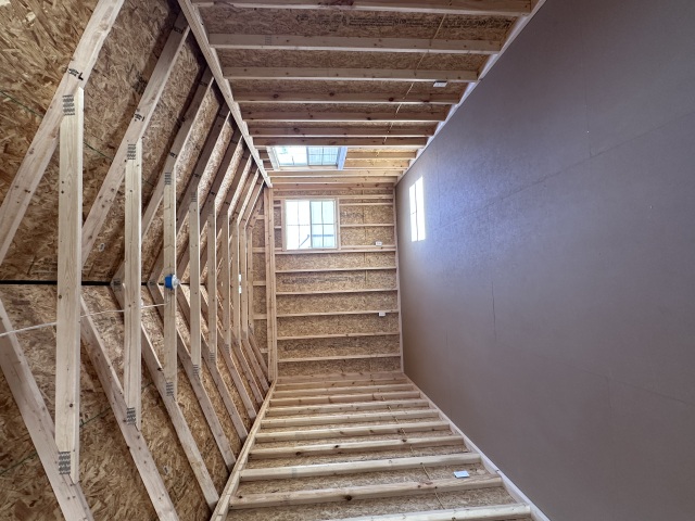 Utility Xtra Height - 12x24