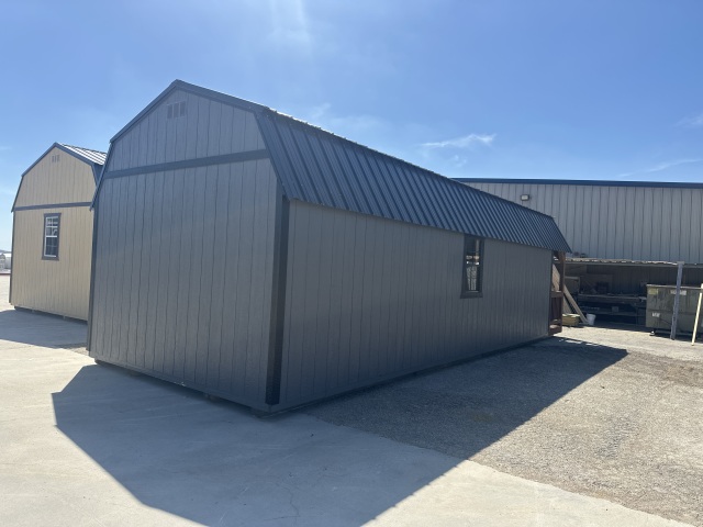 Lofted Barn Cabin - 12x34