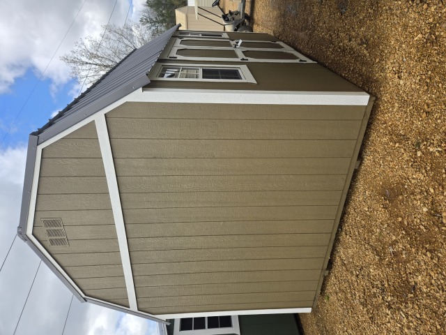 Side Lofted Barn - 10x16