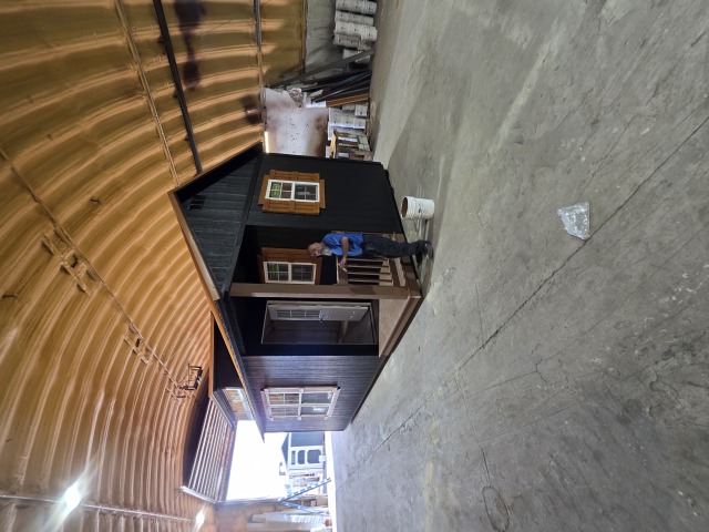 Side Cabin - 12x24