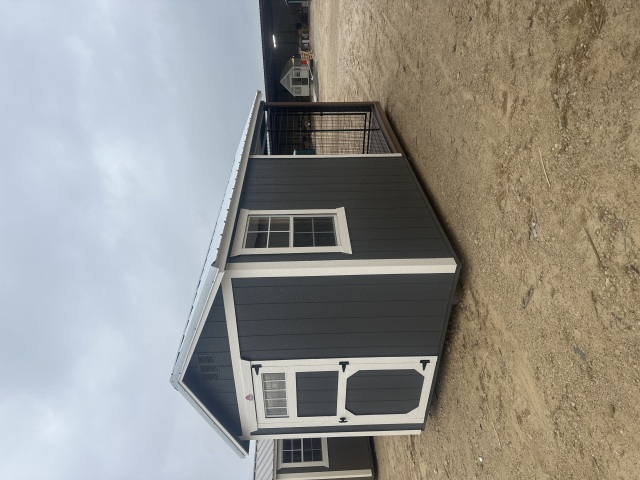 Dog Kennel - 8x16