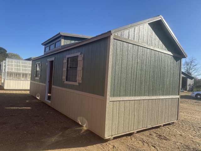 Side Utility - 12x30