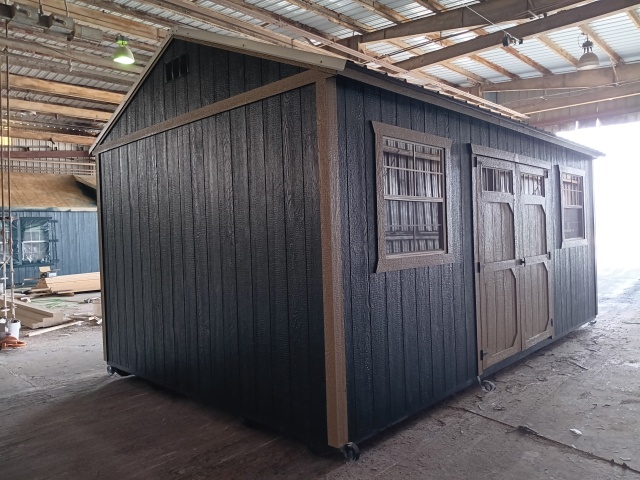 Side Utility - 12x20