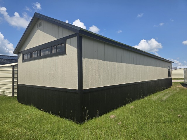 Side Cabin - 16x44