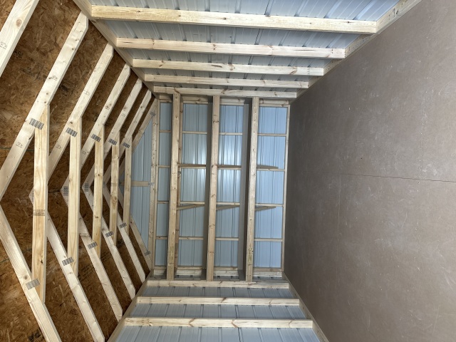 Utility Xtra Height - 10x20