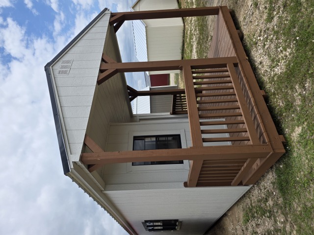 Deluxe Cabin - 12x32