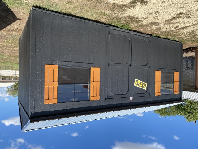 Side Utility - 10x20