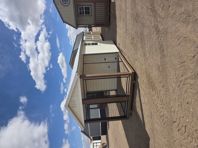 Dog Kennel - 8x16