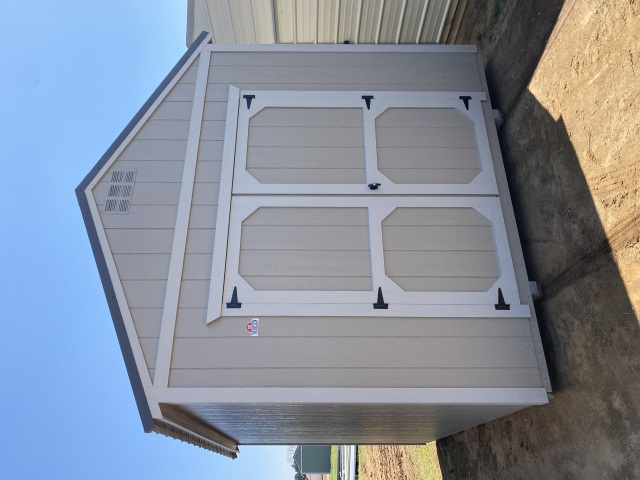 Utility Xtra Height - 10x12