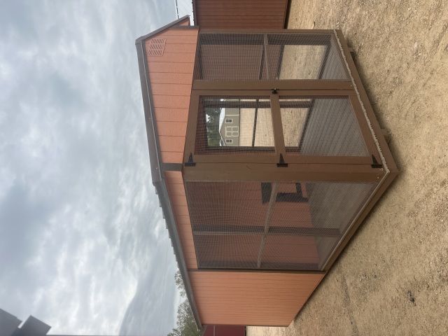 Chicken Coop - 8x20