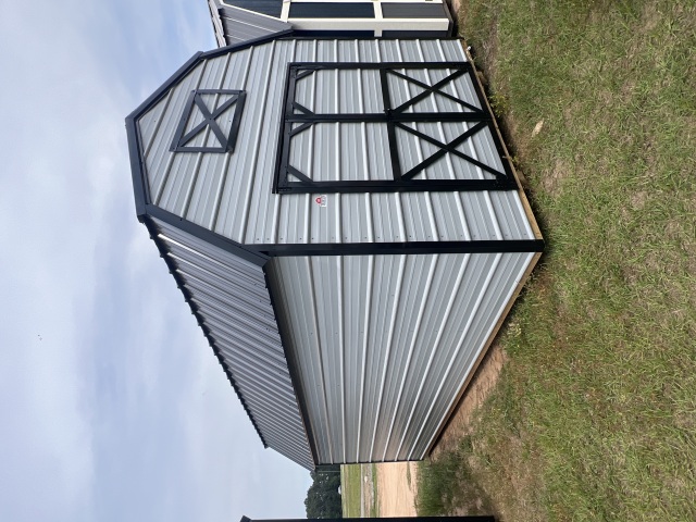 Lofted Barn - 10x20