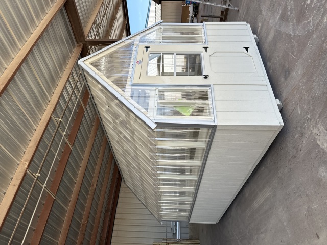 Greenhouse - 8x16