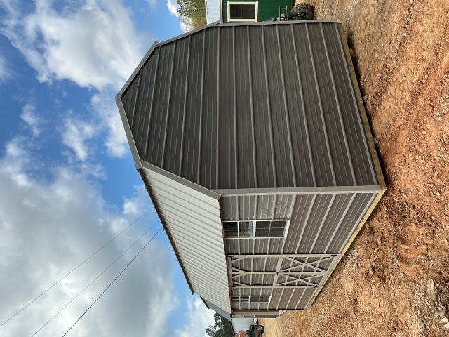 Side Lofted Barn - 10x20