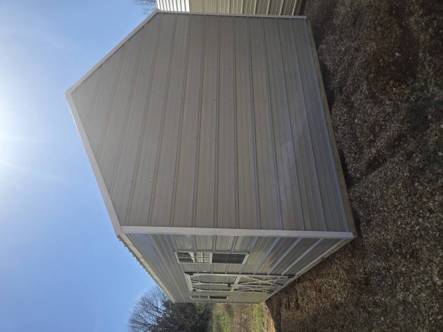 Side Utility - 12x20
