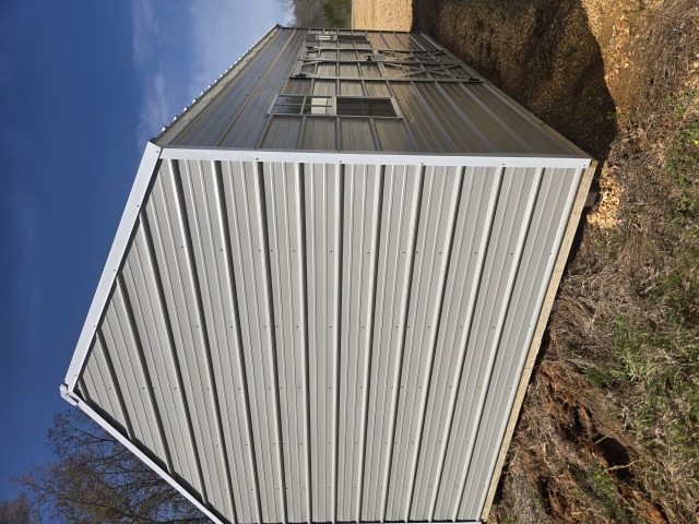 Side Utility - 12x20