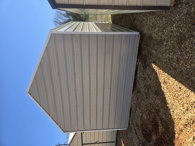 Side Utility - 12x20