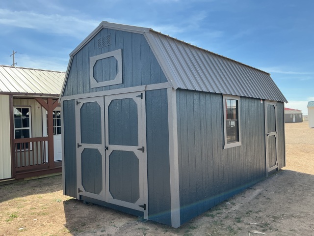 Lofted Barn - 10x20