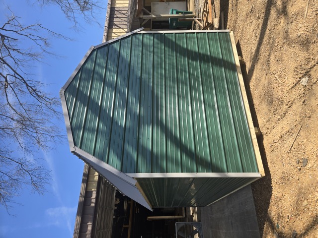 Lofted Barn - 10x16