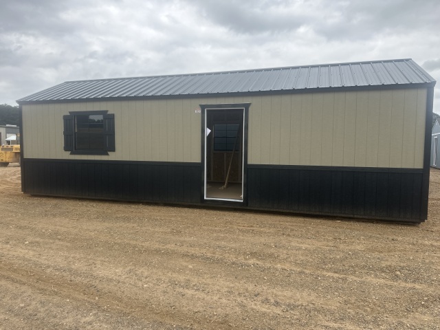 Utility Xtra Height - 12x32