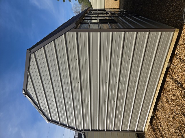Side Lofted Barn - 10x20