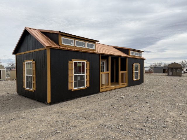 Side Cabin - 14x36
