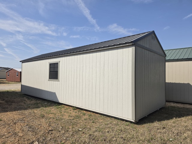 Side Utility - 12x32