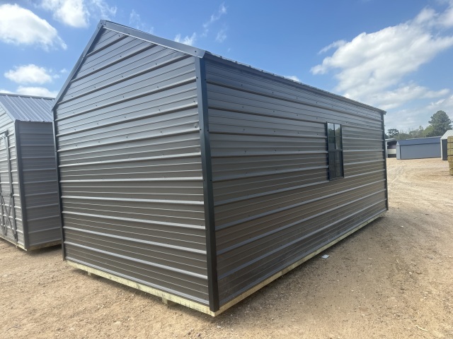 Utility Xtra Height - 10x20