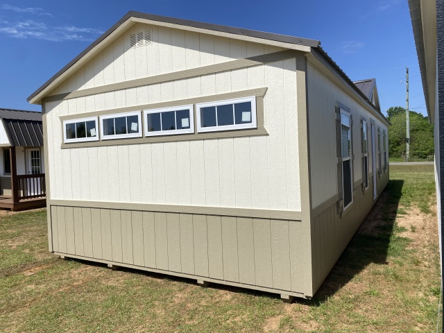 Side Utility - 14x44