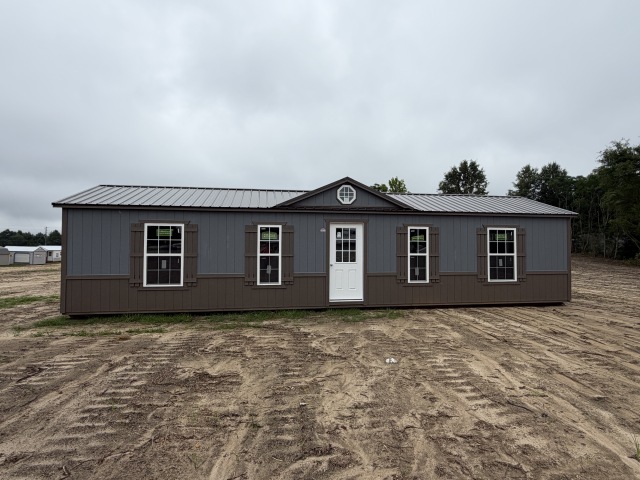 Side Utility - 14x44