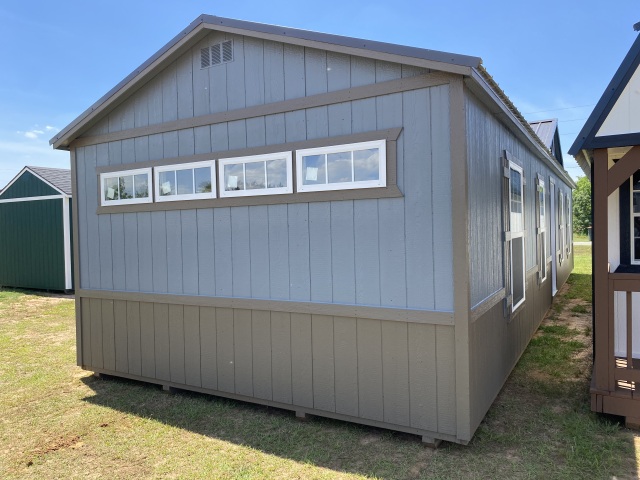 Side Utility - 14x44