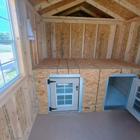 Dog Kennel - 8x16