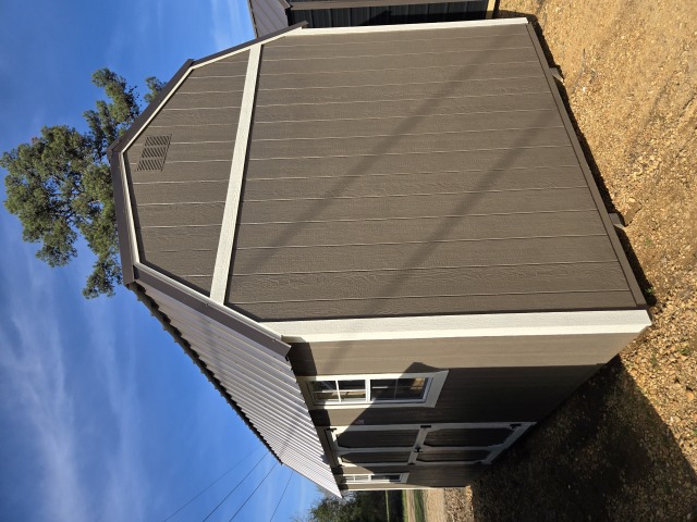 Side Lofted Barn - 10x20