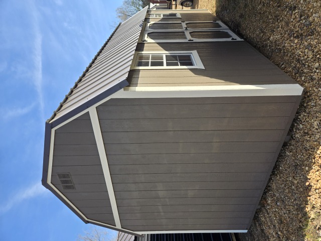 Side Lofted Barn - 10x20