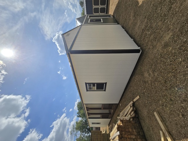 Side Cabin - 12x40