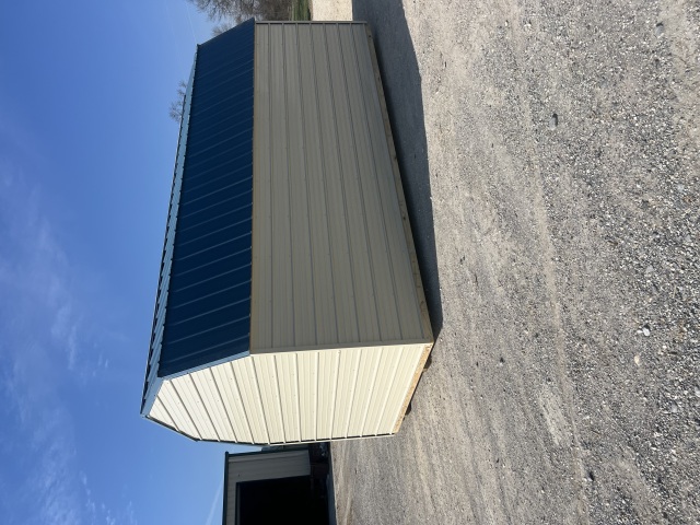 Lofted Barn - 10x20