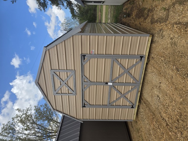 Lofted Barn - 10x16