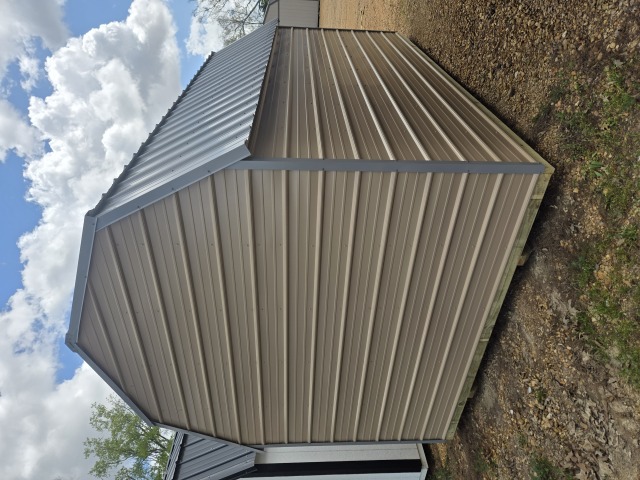 Lofted Barn - 10x16