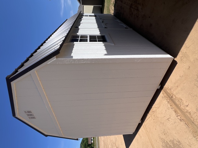Side Lofted Barn - 10x20