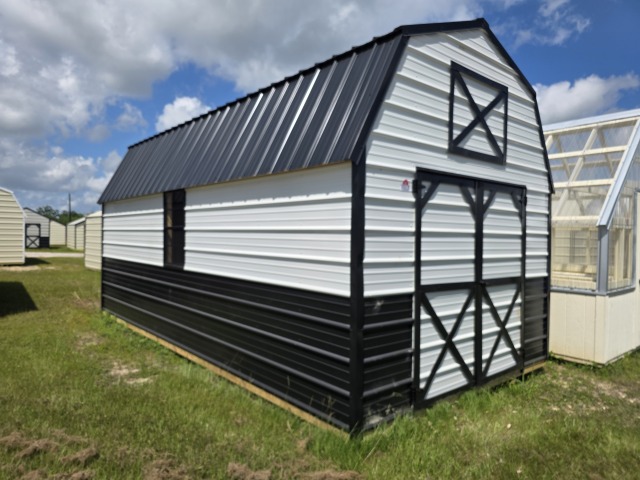 Lofted Barn - 10x20