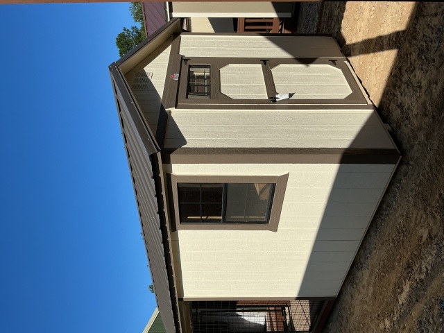 Dog Kennel - 8x16