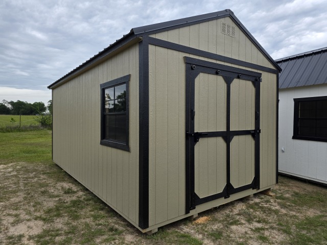 Side Utility - 12x20